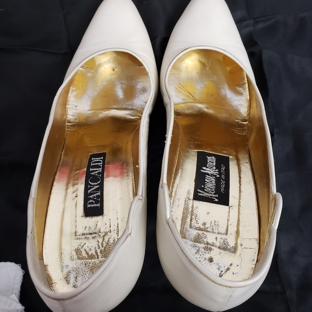 Pancaldi Vartan Winter White Ivory Kid Leather 8AA Narrow Pump Heels EUC in box - Picture 5 of 16